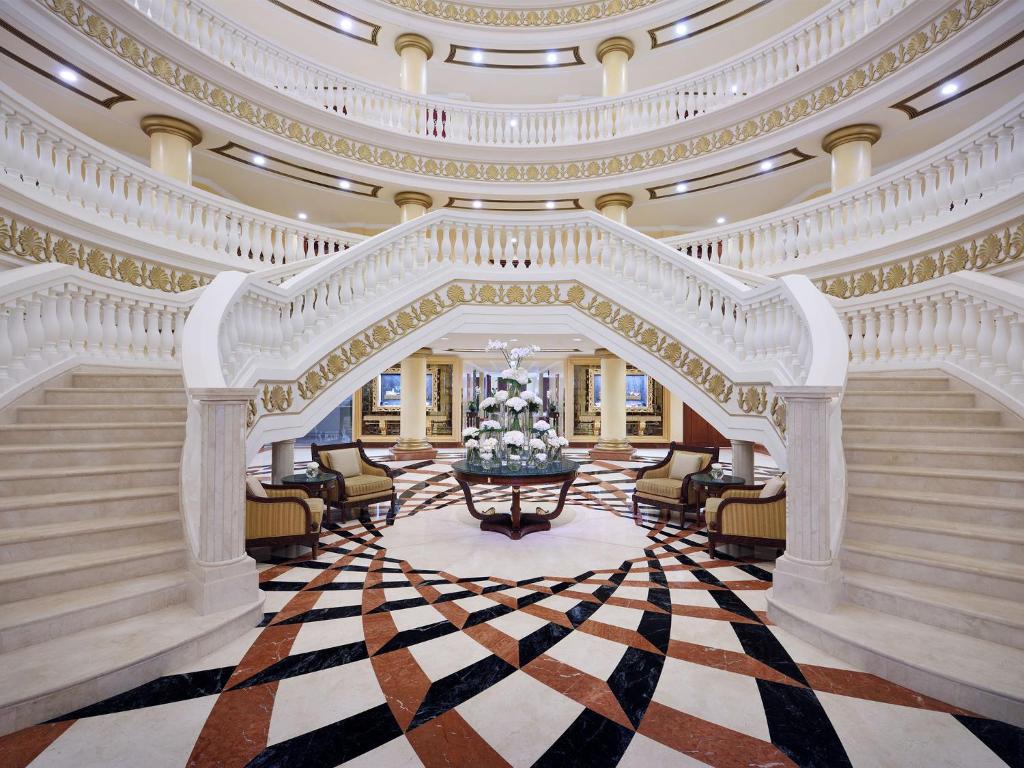 Ціни в готелі Kempinski Hotel & Residence Palm Jumeirah