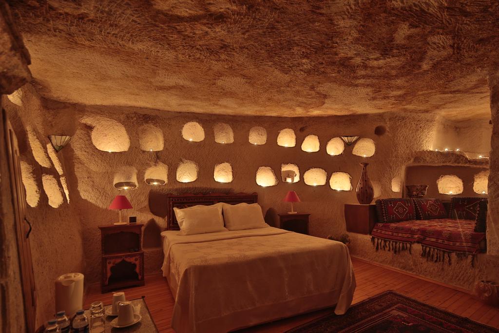 Цены в отеле Anatolian Cave Hotel