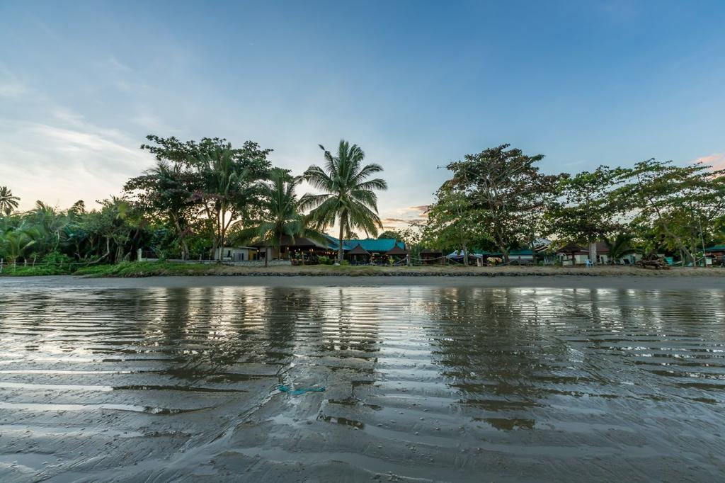 Wakacje hotelowe Beringgis Beach Resort & Spa Borneo (Kalimantan) Malezja