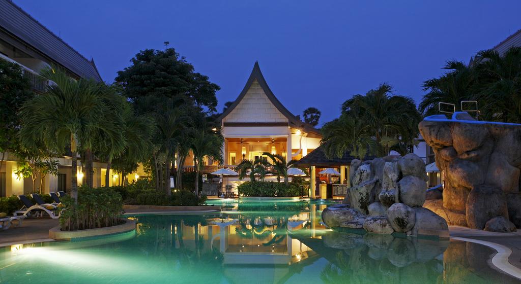 Тури в готель Centara Kata Resort пляж Ката Таїланд