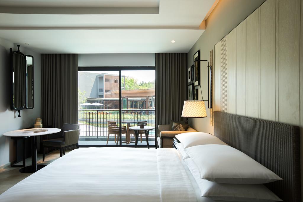 Hua Hin Marriott Resort & Spa price