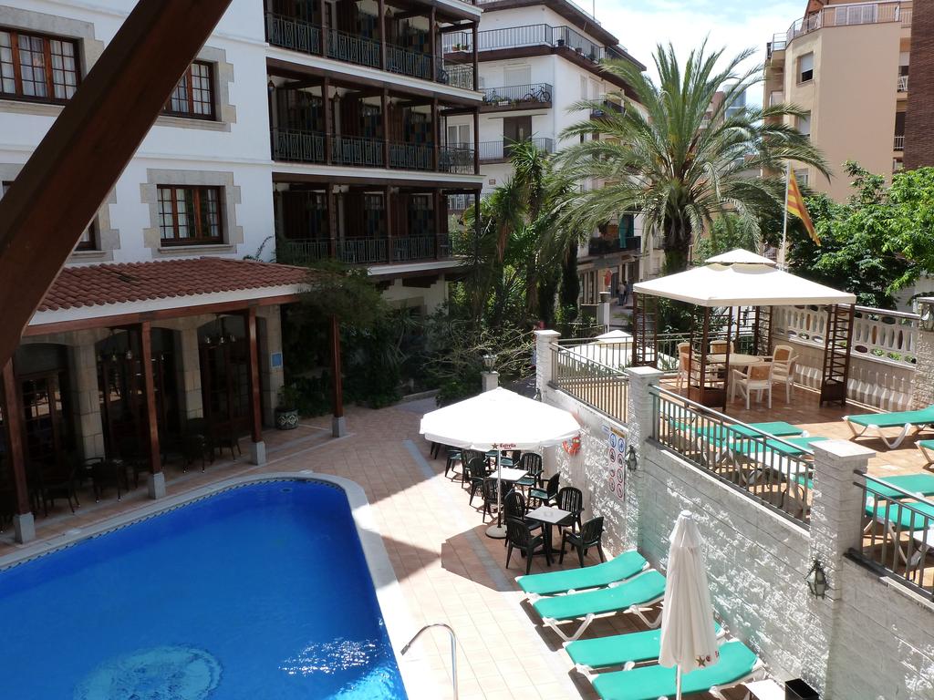 Hotel La Carolina, Costa Brava, zdjęcia z wakacje