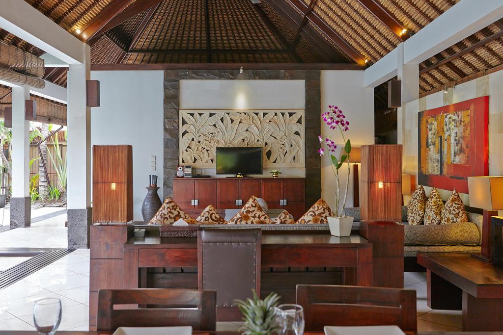 Odpoczynek w hotelu Maya Sayang Villa Seminyak Indonezja