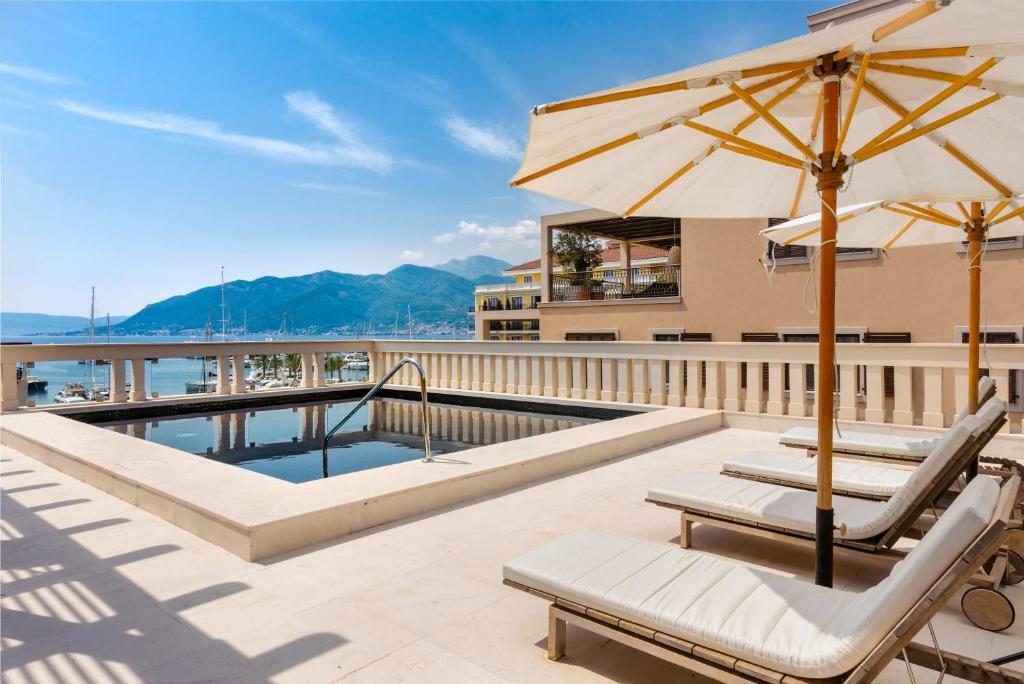 Hotel Regent Porto Montenegro zdjęcia turystów