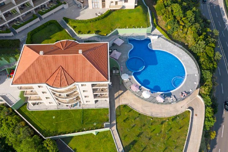 Тури в готель Villa Allende Бечичі Чорногорія
