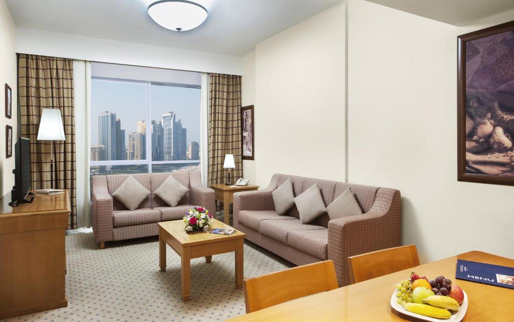 Відпочинок в готелі Golden Tulip Hotel Apartments