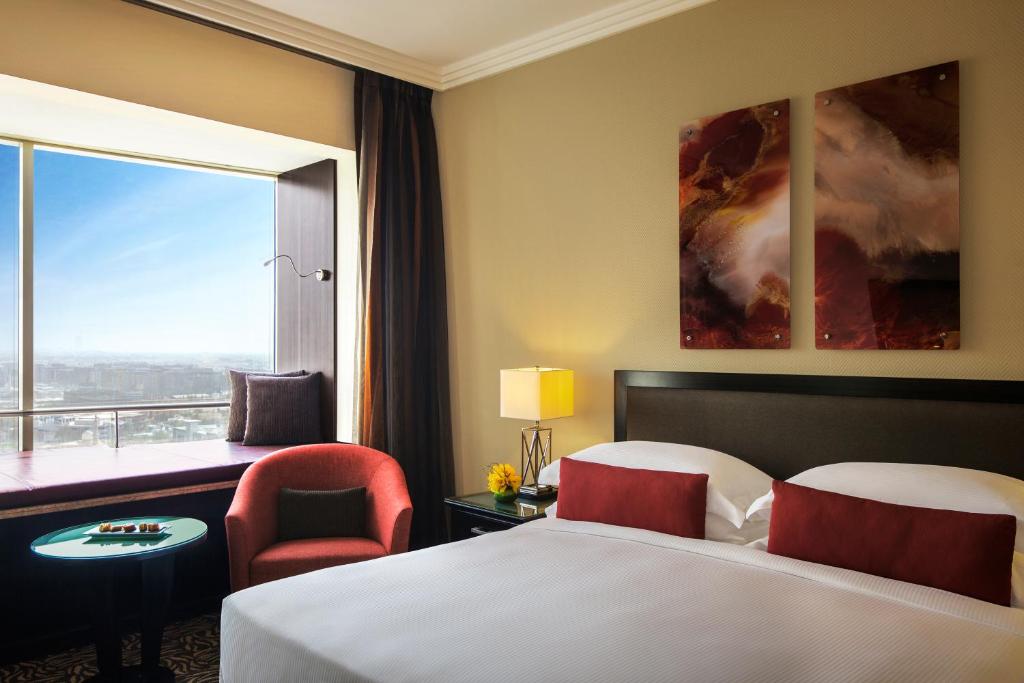 Готель, ОАЕ, Дубай (місто), Towers Rotana Hotel