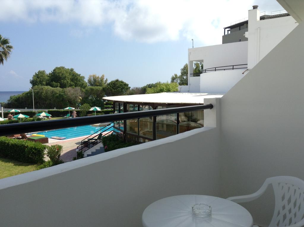 Родос (Егейське узбережжя) Pylea Beach Hotel ціни