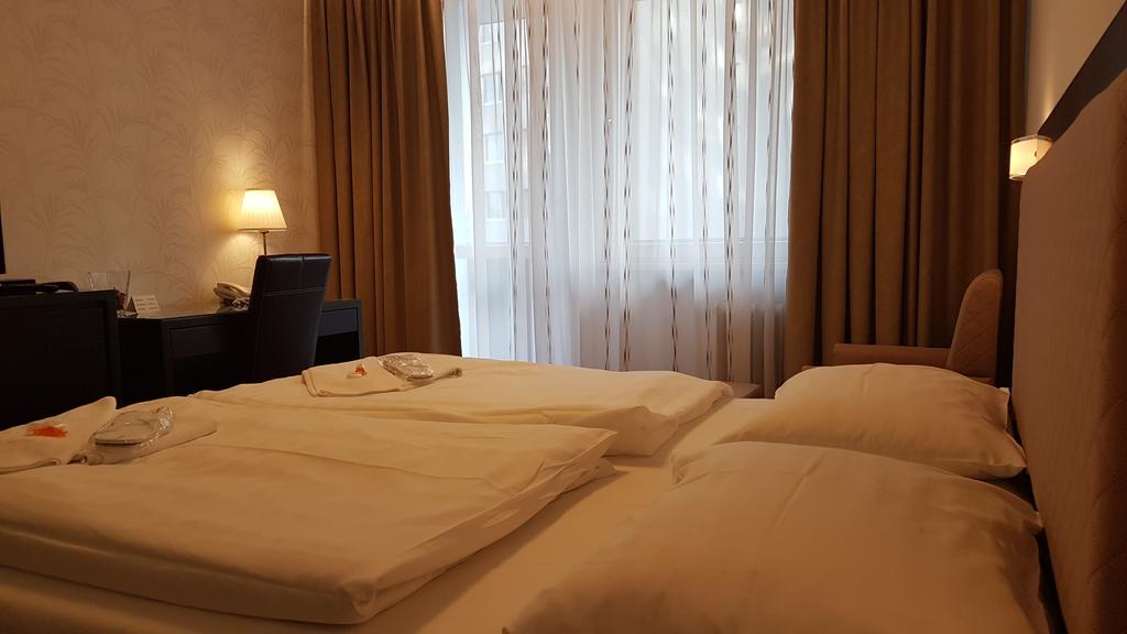 Hotel Nivy, Słowacja, Bratysława, wakacje, zdjęcia i recenzje
