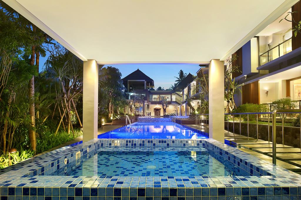 Ціни в готелі Royal Kamuela Villas & Suites at Monkey Forest Ubud
