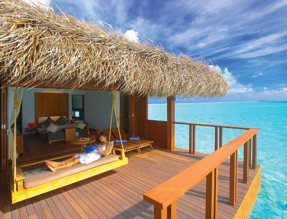 Цены, Medhufushi Island Resort