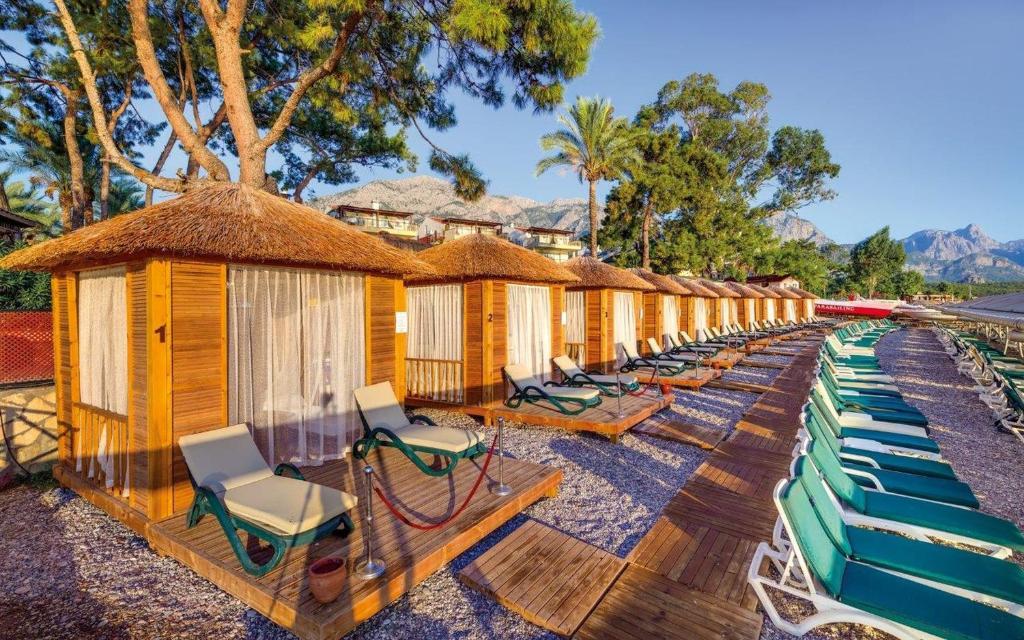 Отдых в отеле Crystal Aura Beach Resort & Spa Кемер Турция