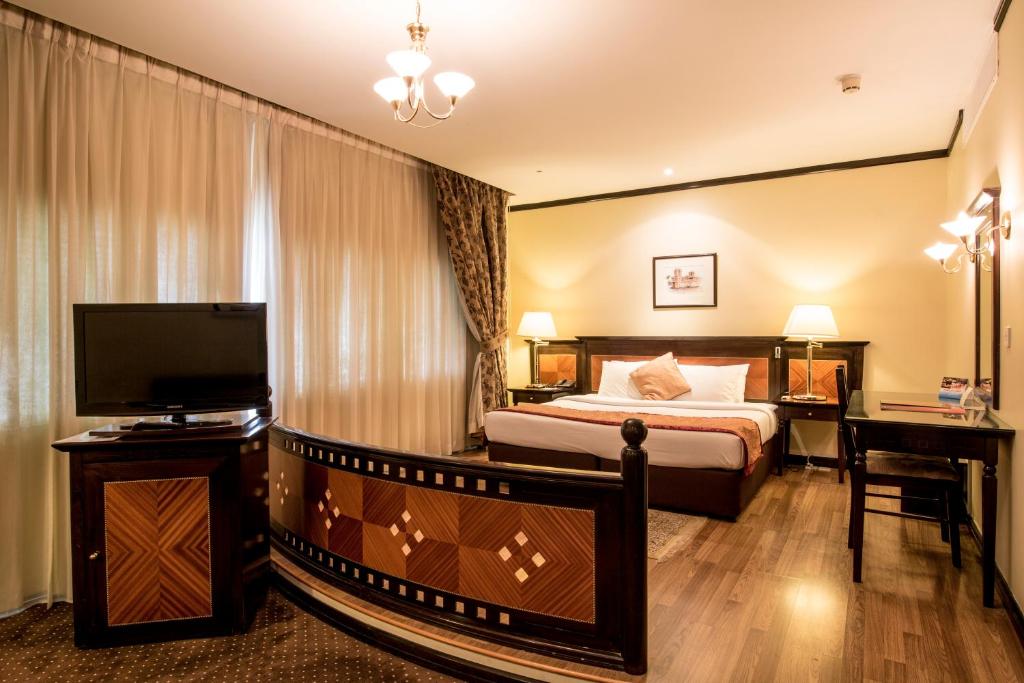 Горящие туры в отель J5 Hotels Bur Dubai