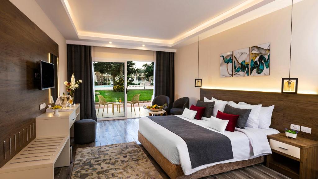 Amwaj Oyoun Hotel & Resort, Sharm el-Sheikh prices