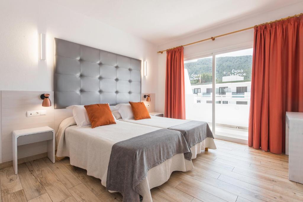 Отель, Испания, Ибица (остров), Oasis Sa Tanca Apartamentos 
