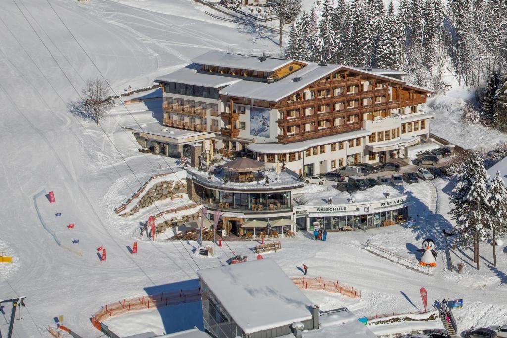 Vaya Zell Am See (ex. Alpine Resort Hotel Schwebebahn), 4, фотографии