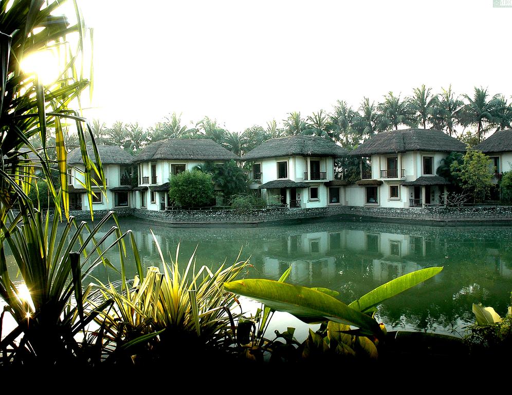Best Western Premier Vedic Village Spa Resort, Індія, Калькутта