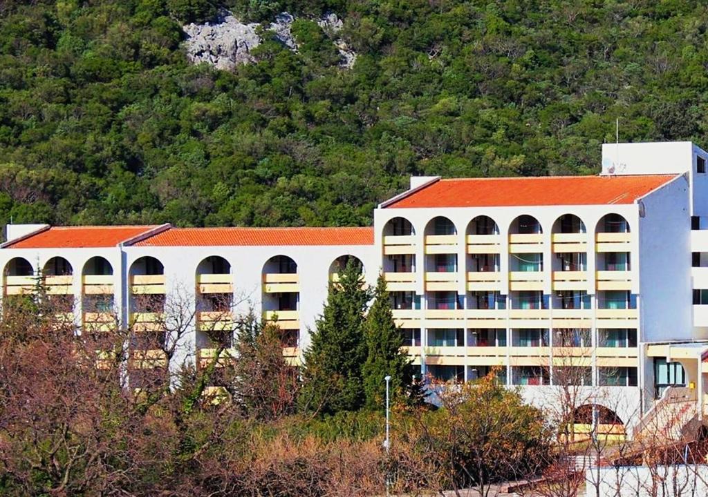 Hotel Zlatibor Canj, Сутоморе, фотографії турів