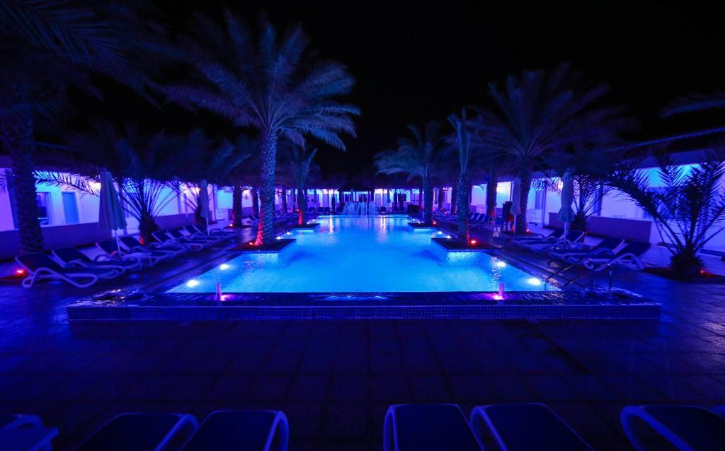 Отдых в отеле Fujairah Hotel & Resort