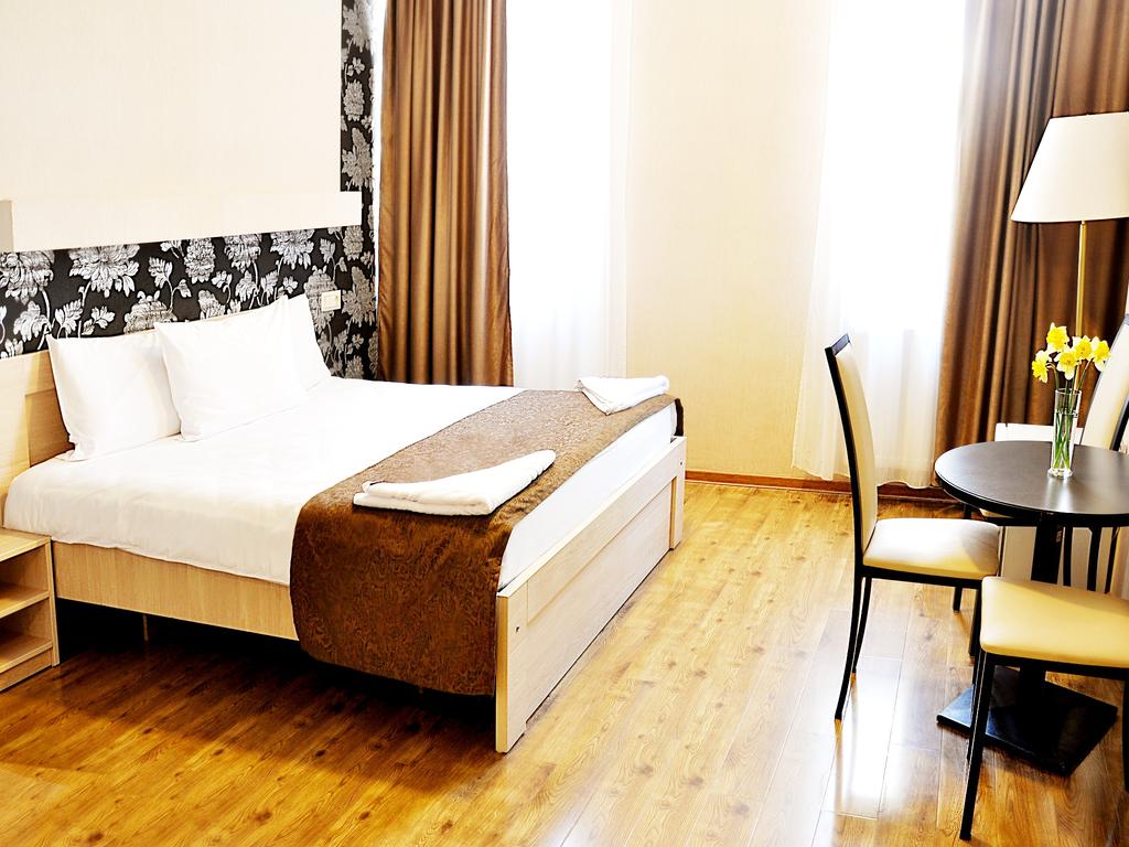 Tiflis Hotel, zdjęcia turystów