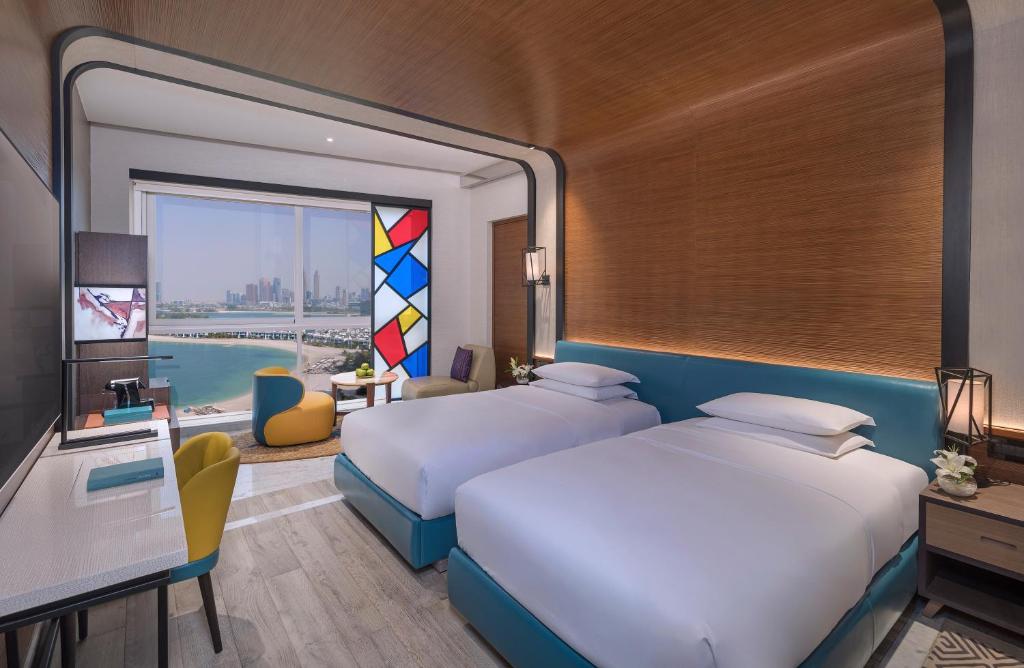 Цены в отеле Andaz Residence by Hyatt - Palm Jumeirah