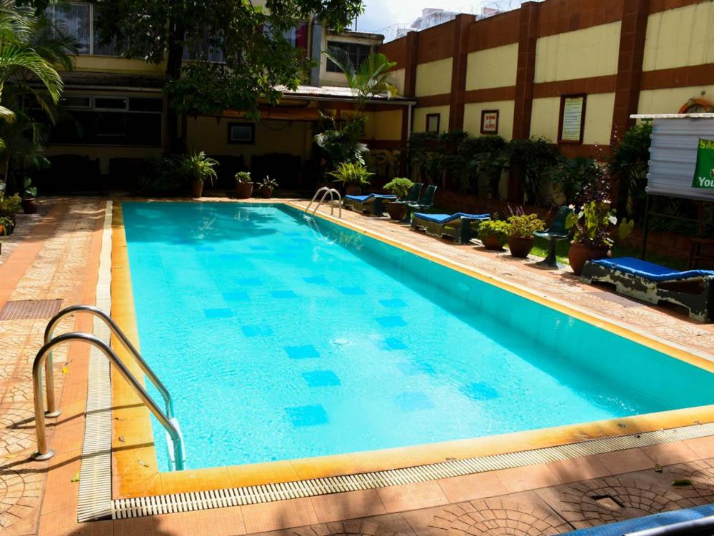 Кения Kenya Comfort Hotel Suites