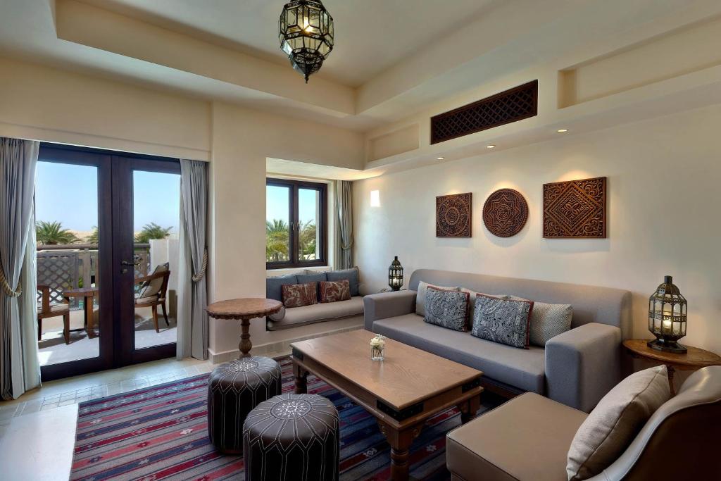 Al Wathba A Luxury Collection Desert Resort & Spa, ОАЕ