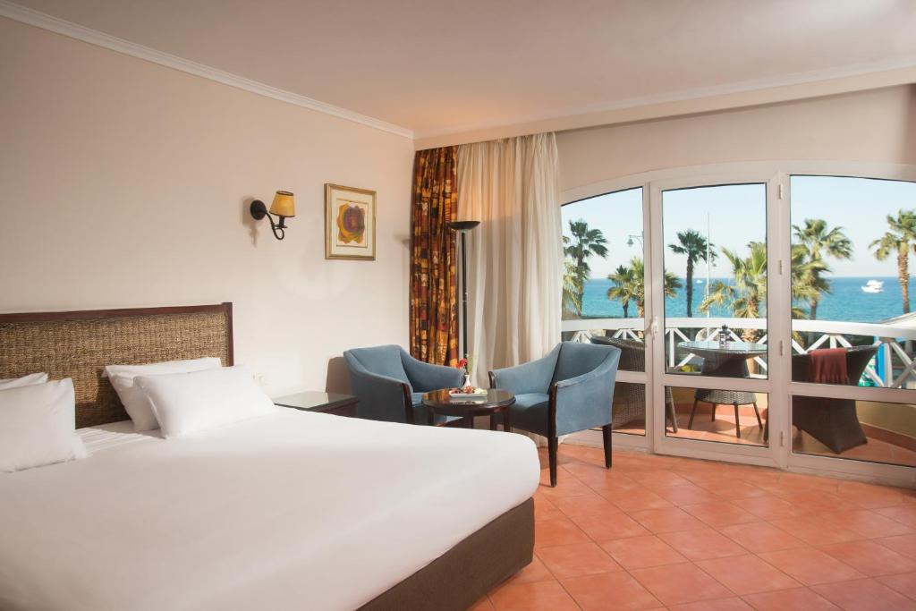 Отзывы об отеле Porto Sokhna Beach Resort & Spa