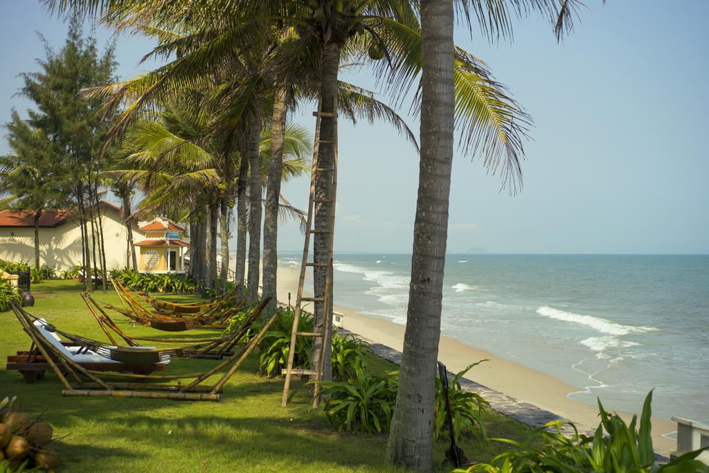 Отель, Victoria Hoi An Beach Resort & Spa 