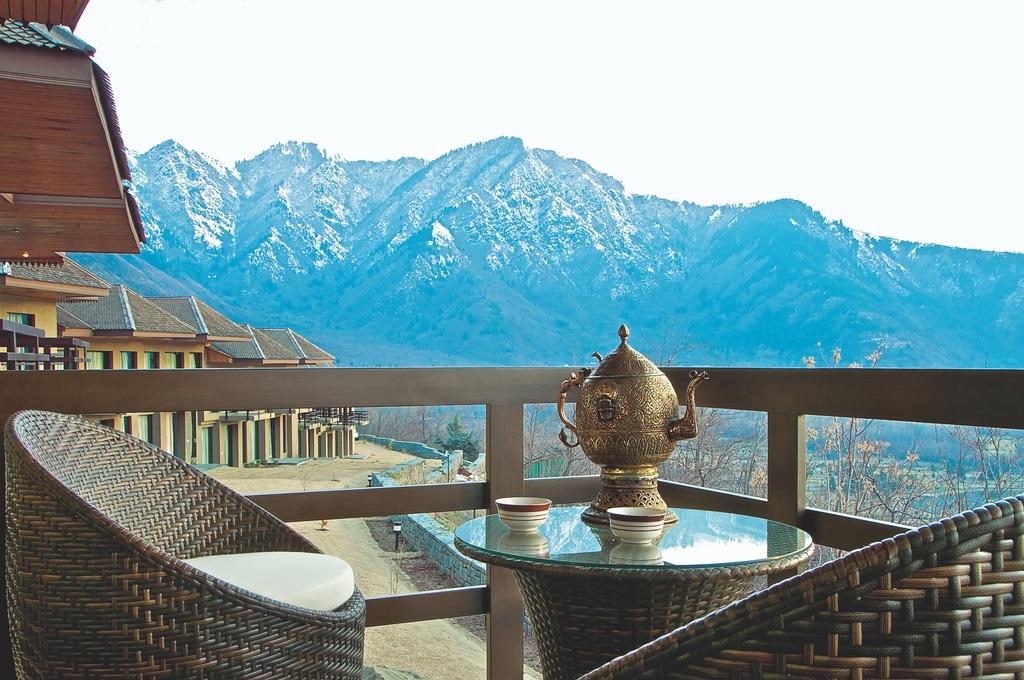 Odpoczynek w hotelu Vivanta by Taj Dal View Srinagar Śrinagar Indie