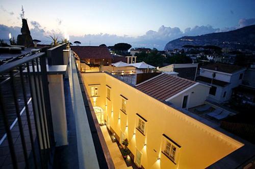 Туры в отель Seven Hostel (Sant'Agnello) Неаполитанский залив