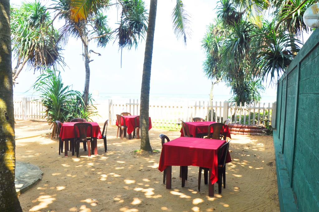Green Shadows Beach Hotel Sri Lanka ceny