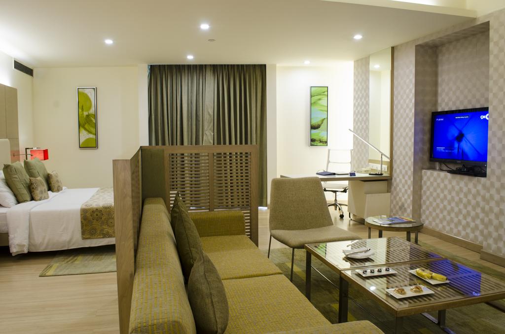 Горящие туры в отель Radisson Blu Hotel Greater Noida