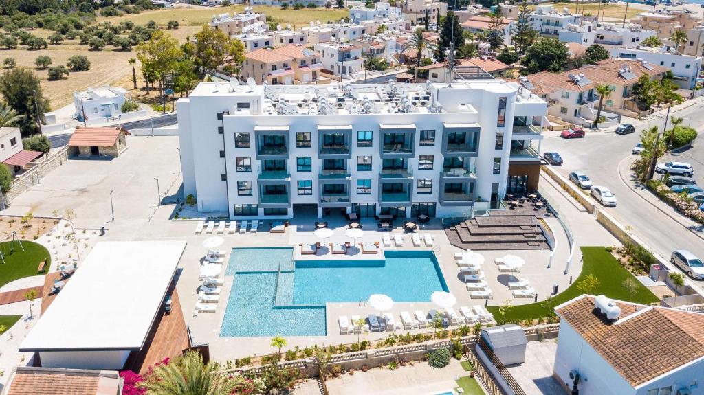 Відпочинок в готелі The Quality Lodge, Bw Premier Collection Ларнака Кіпр