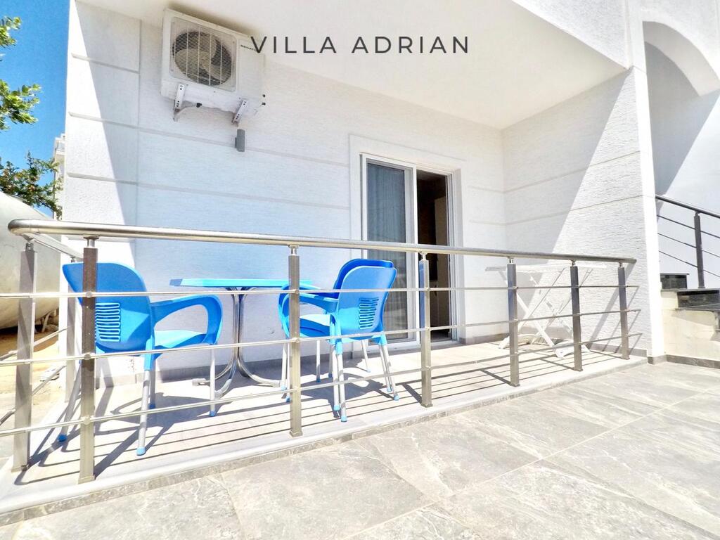 Vila Adrian, Ksamil (island) prices