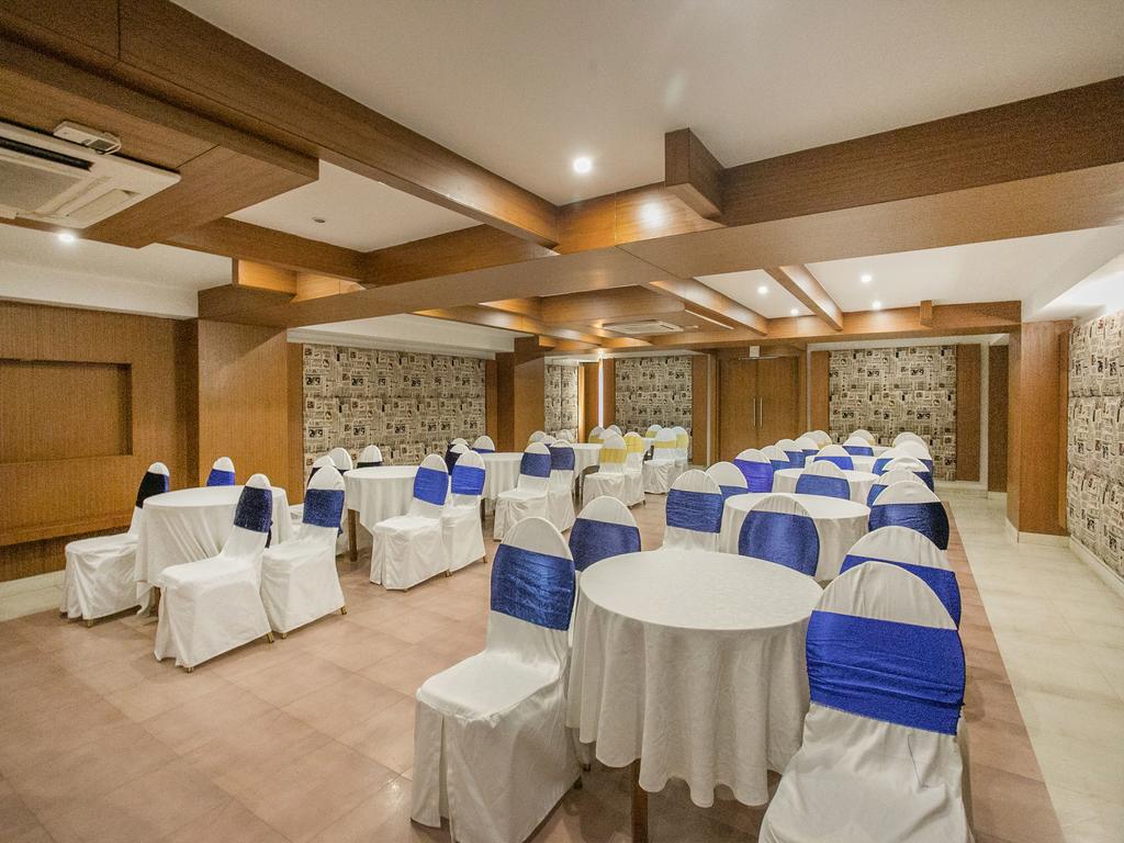 Quality Inn Shravanthi, Индия, Бангалор, туры, фото и отзывы