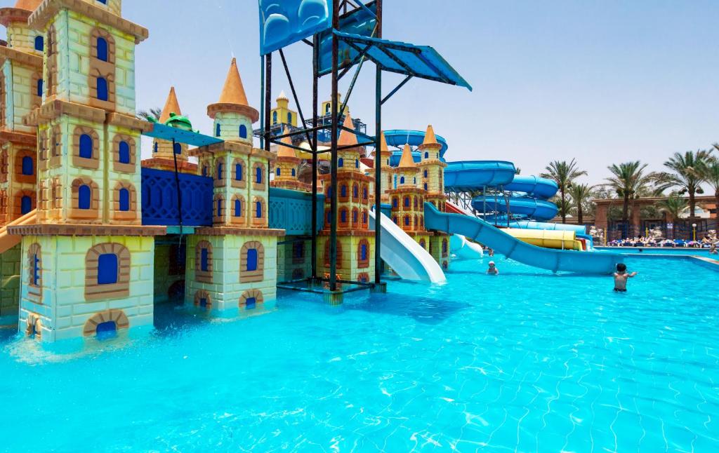 Mirage Bay Resort & Aquapark (ex. Lillyland Aqua Park) цена