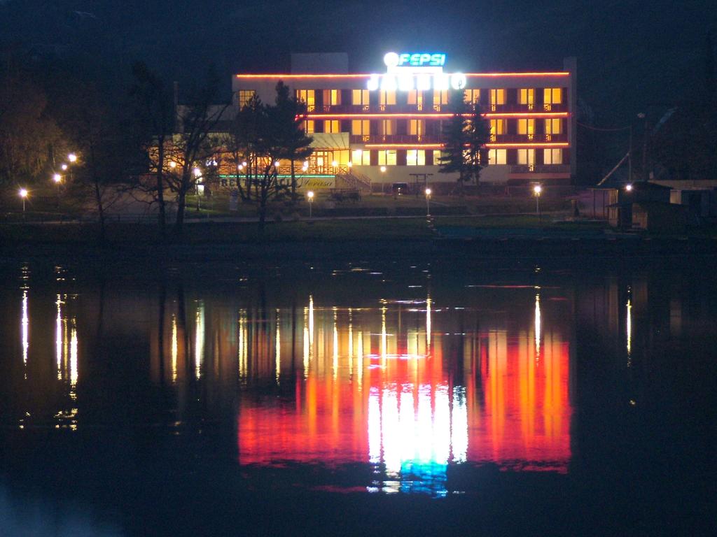 Земплинская Ширава Jazero Hotel