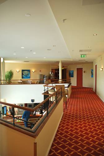 Горящие туры в отель Scandic Gardemoen Hotel Осло