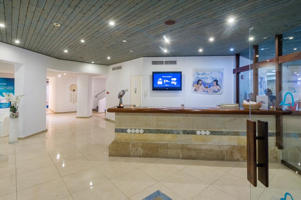 Coral Beach Hotel & Resort, Пафос цены