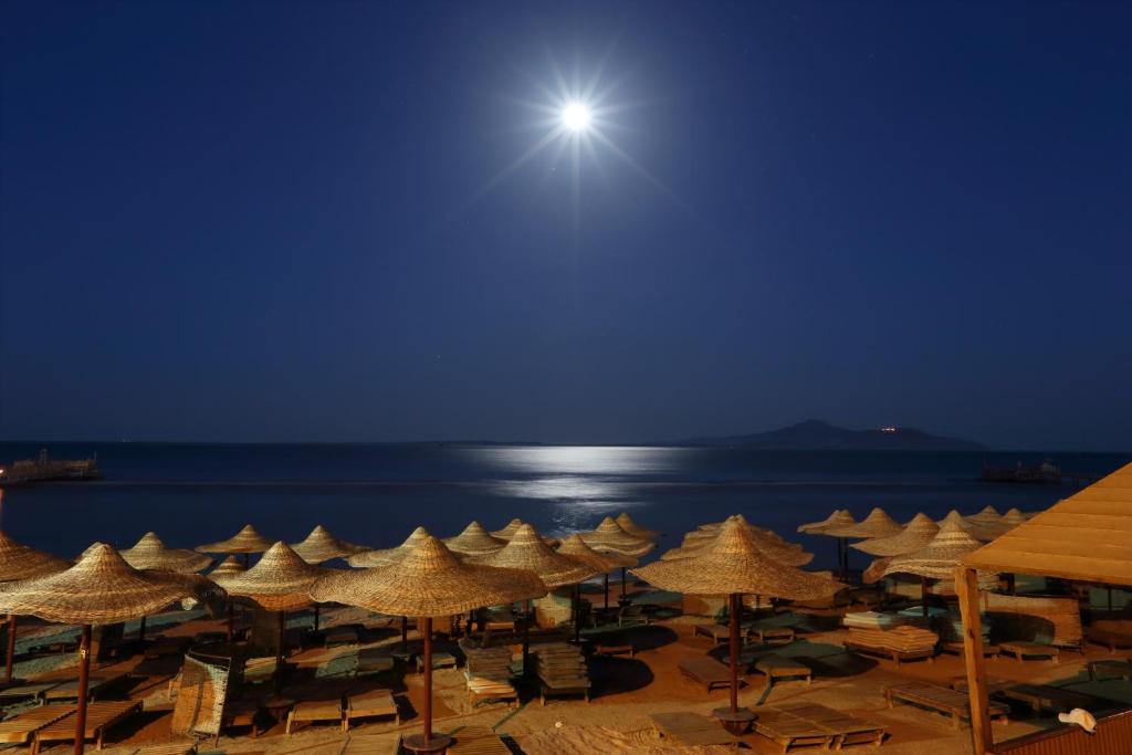 Гарячі тури в готель Rehana Royal Beach & Spa Шарм-ель-Шейх