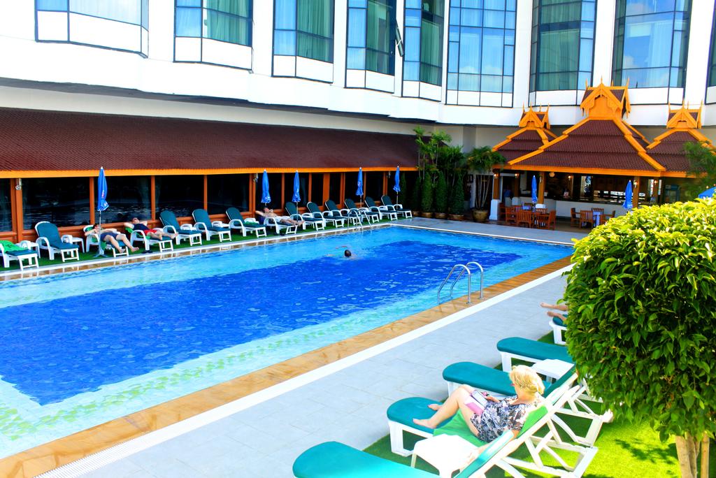 Отель, Чиангмай, Таиланд, Empress Hotel