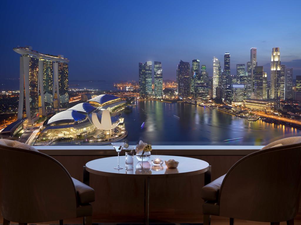 The Ritz - Carlton Millenia Singapore фото туристов