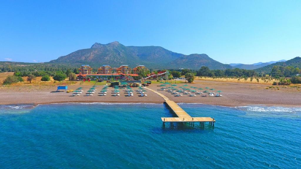 Горящие туры в отель Adaburnu Golmar Beach Hotel