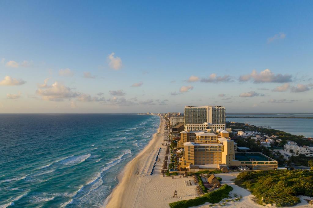 The Ritz-Carlton Cancun, фото