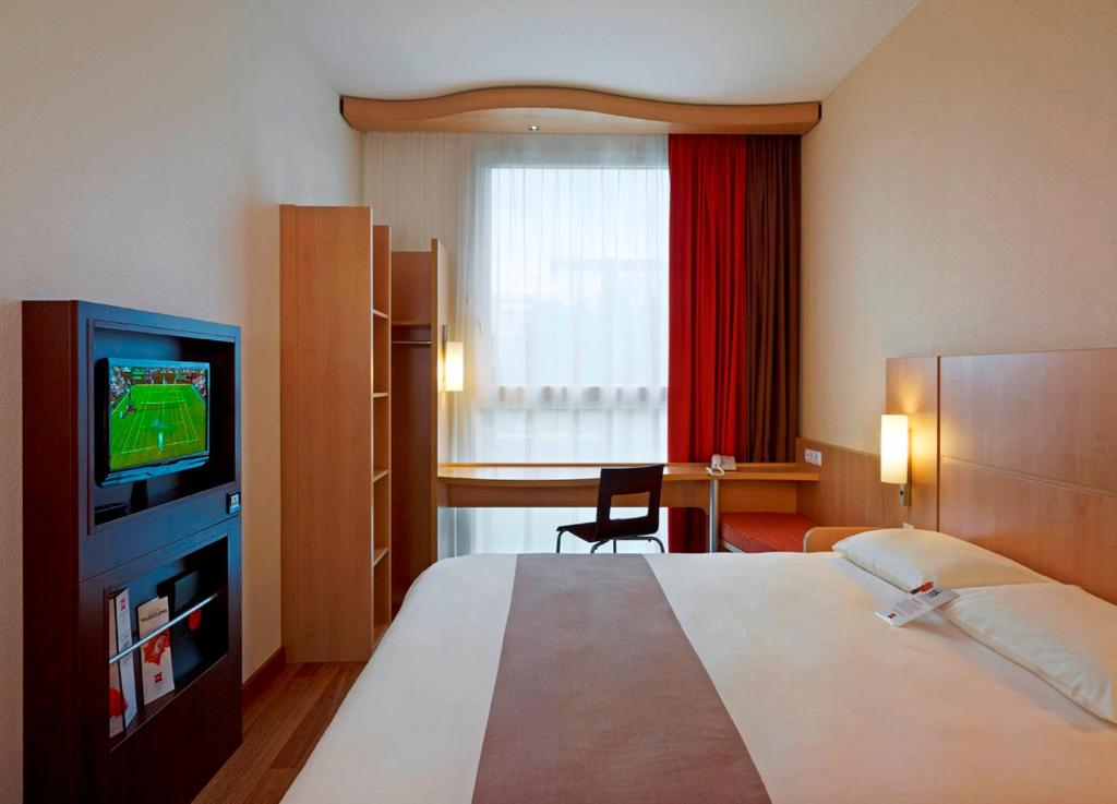Отзывы об отеле ibis Warszawa Reduta Hotel