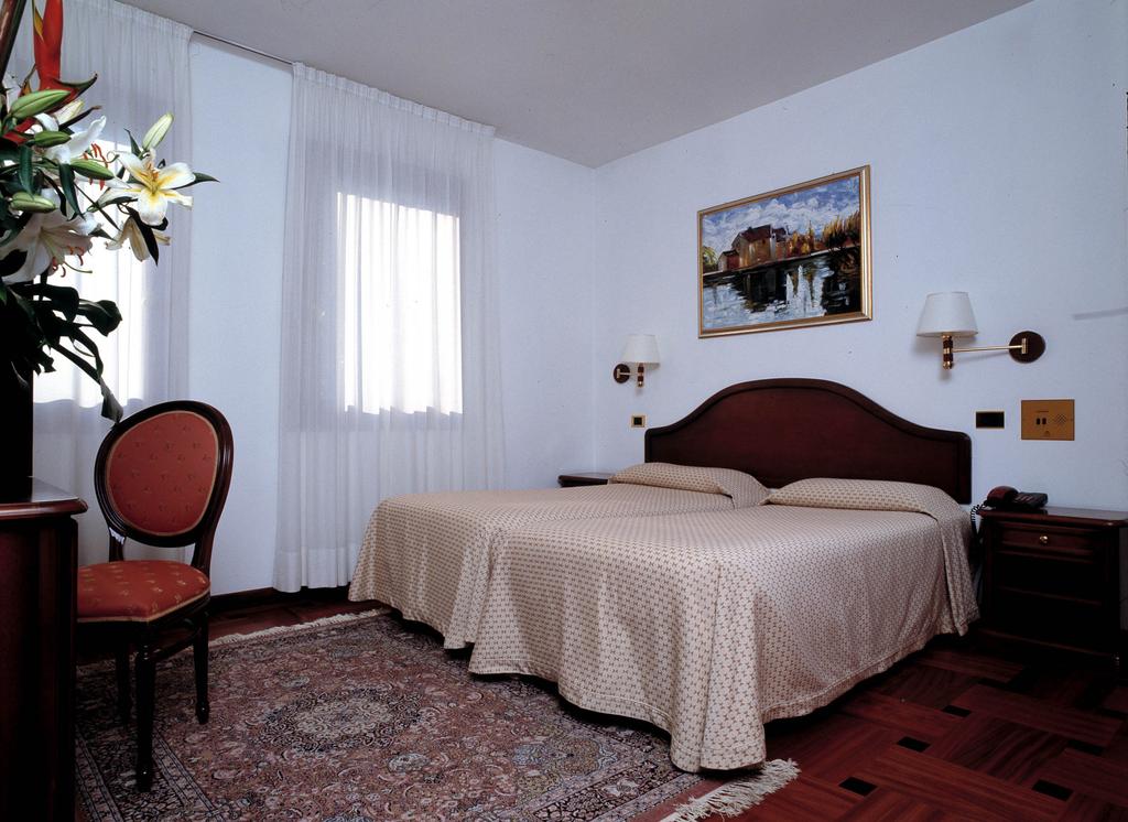 Villa Pace Park Hotel Bolognese, Италия, Тревизо, туры, фото и отзывы