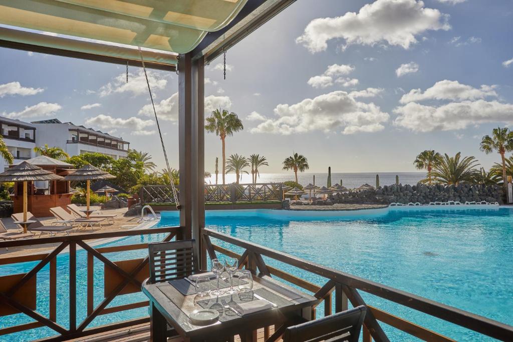 Горящие туры в отель Secrets Lanzarote Resort & Spa