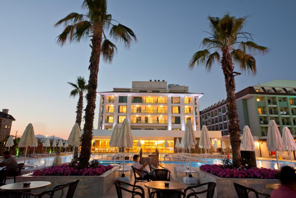 Ціни, Fun & Sun Life Belek (ex. Novia Dionis Resort & Spa, Arma's Life Belek)