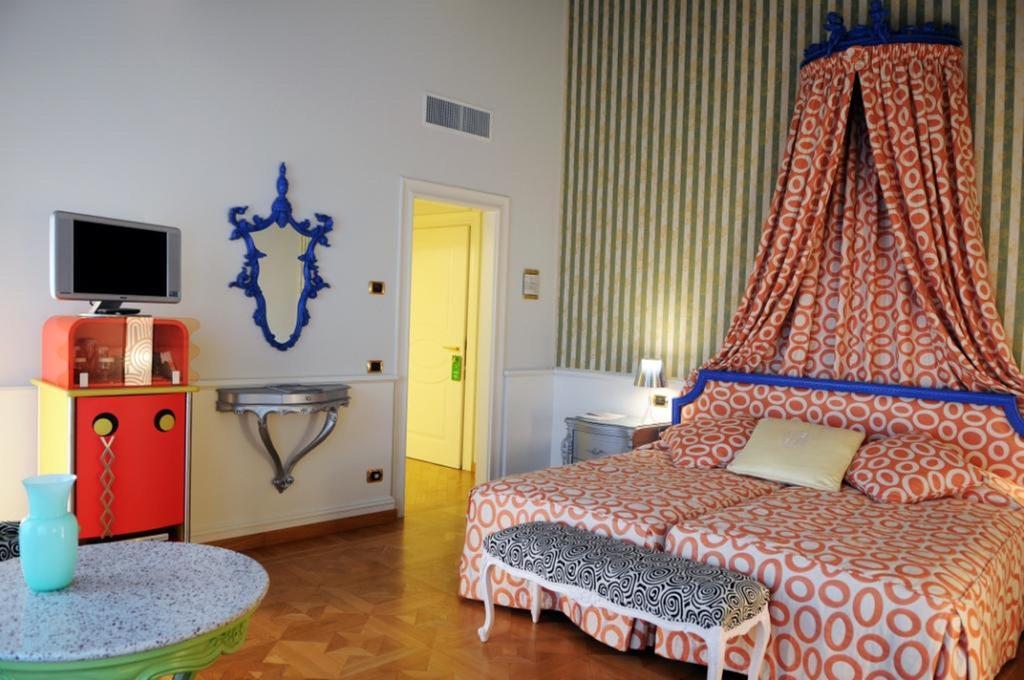 Byblos Art Hotel Villa Amista, Италия